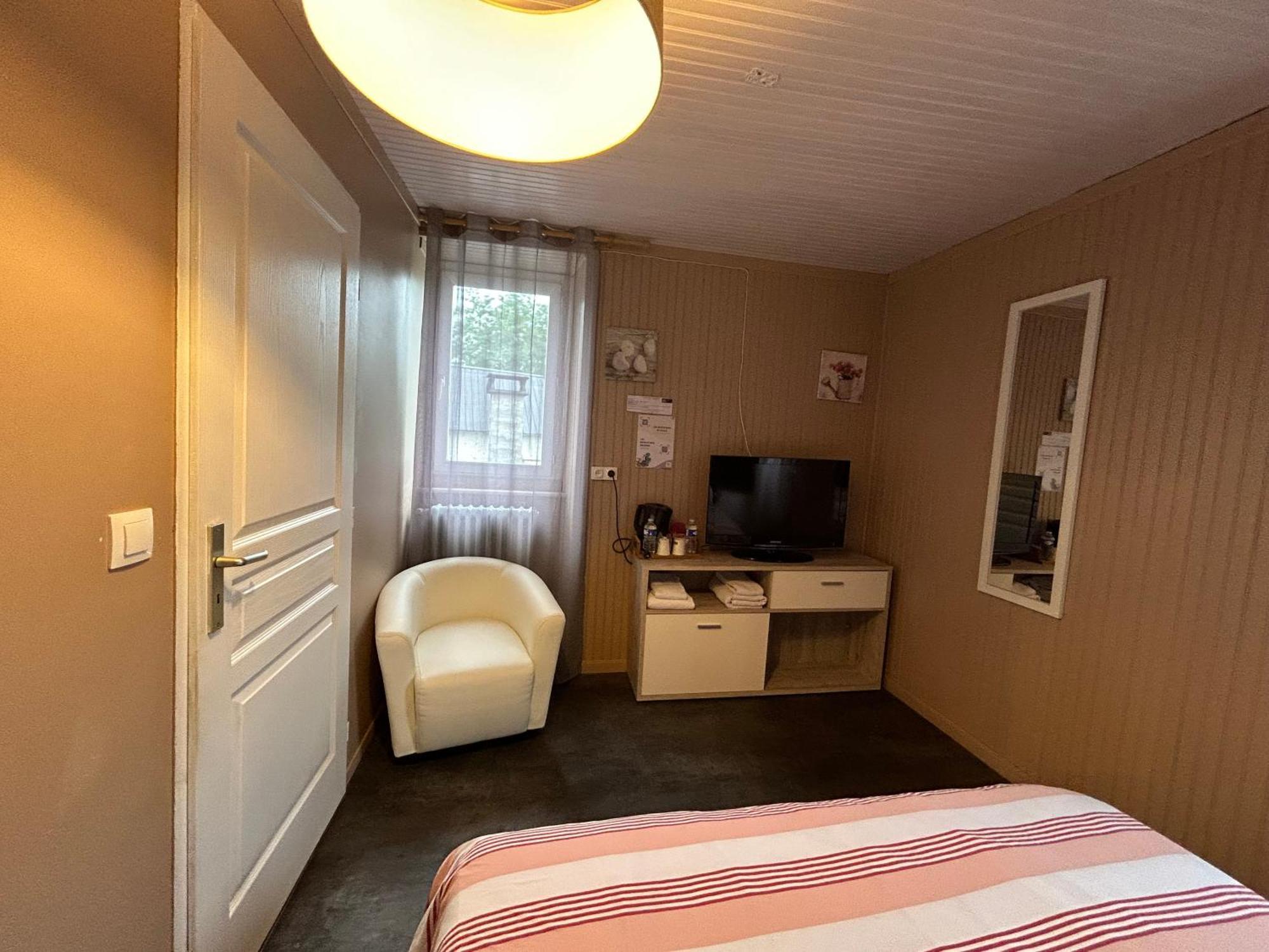 Chambres D'Hotes La Cheminee Tardets-Sorholus Exterior foto